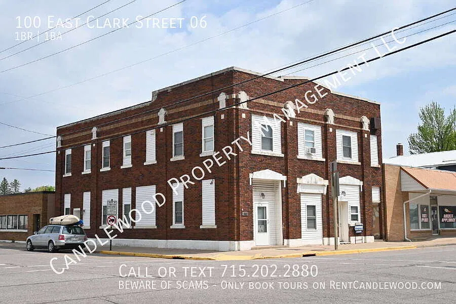 1 Bedroom Available in Spencer January 1st! — Photo 2
