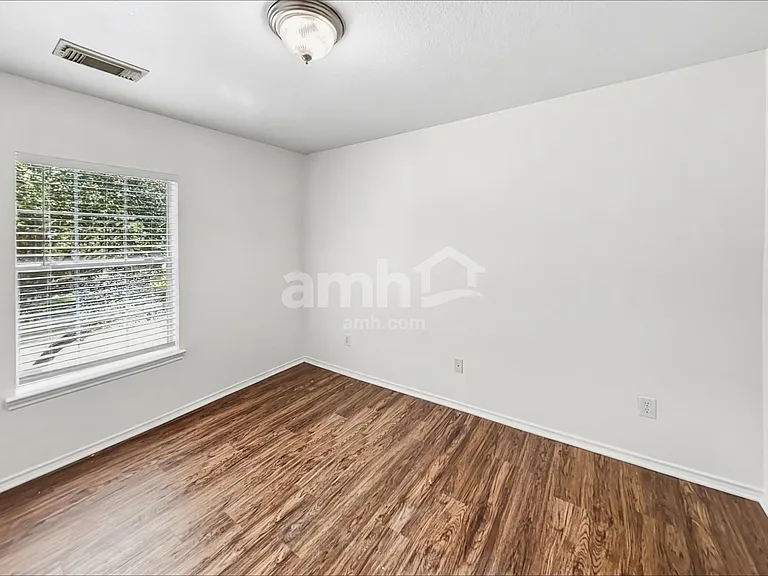 11011 Pierce Valley Dr — Photo 19
