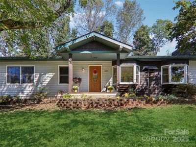 207 Pine Tree Ct, Candler, NC, 28715