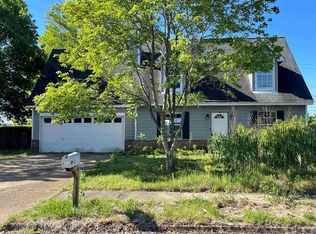 4775 Greenside Rd, Millington, TN 38053