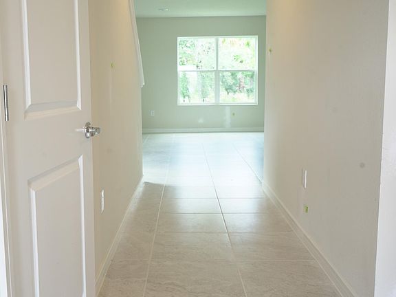 5th image of 5153 Royal Point Ave
