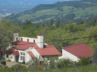 6129 Lichau Rd #A, Penngrove, CA 94951