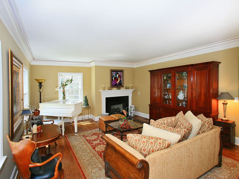 4 Powder Horn Hill Rd, Wilton, CT 06897 Zillow