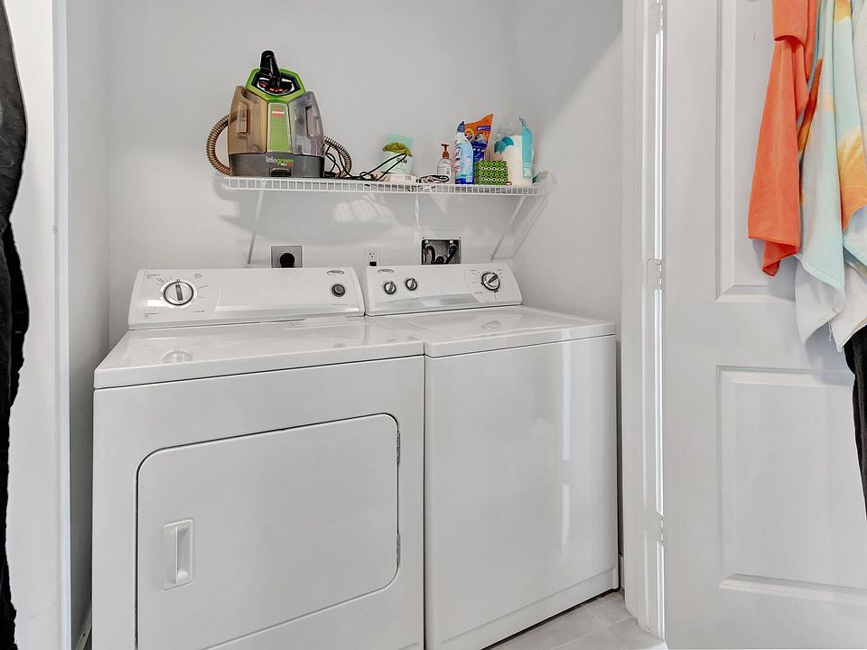 1st image of 300 S Australian Avenue #527