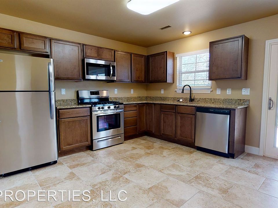 1st image of 893 N Brook Dr #11064478