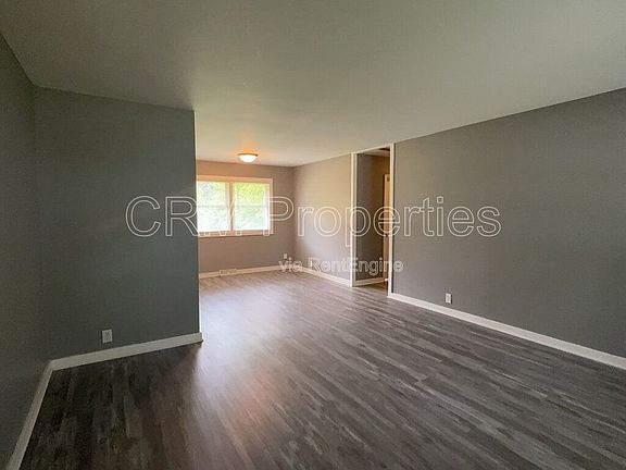 3rd image of 3413 N Milton St