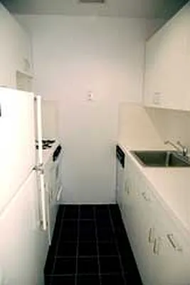 Rented by Buchbinder & Warren | media 4