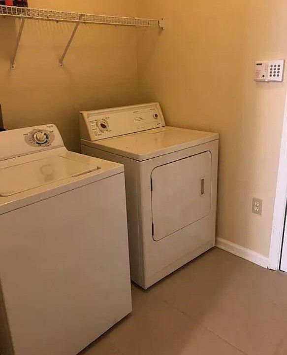 1st image of 10538 Villa View Cir #10538