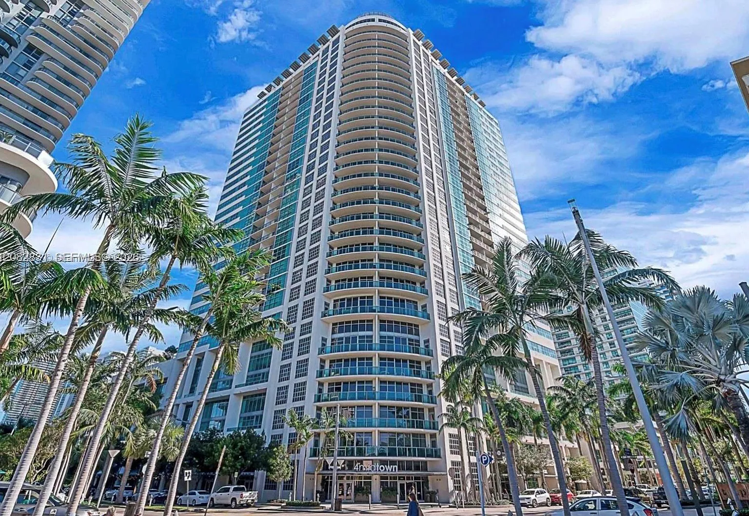 Four Midtown Miami Condo — Photo 1