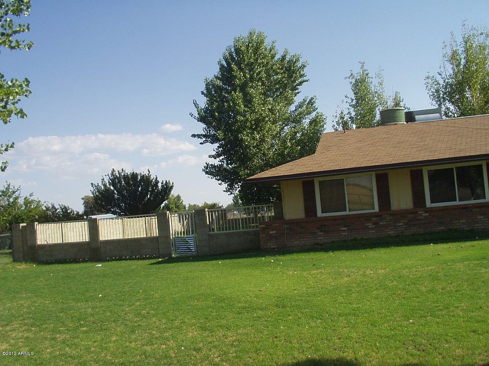 2nd image of 18401 W Northern Ave