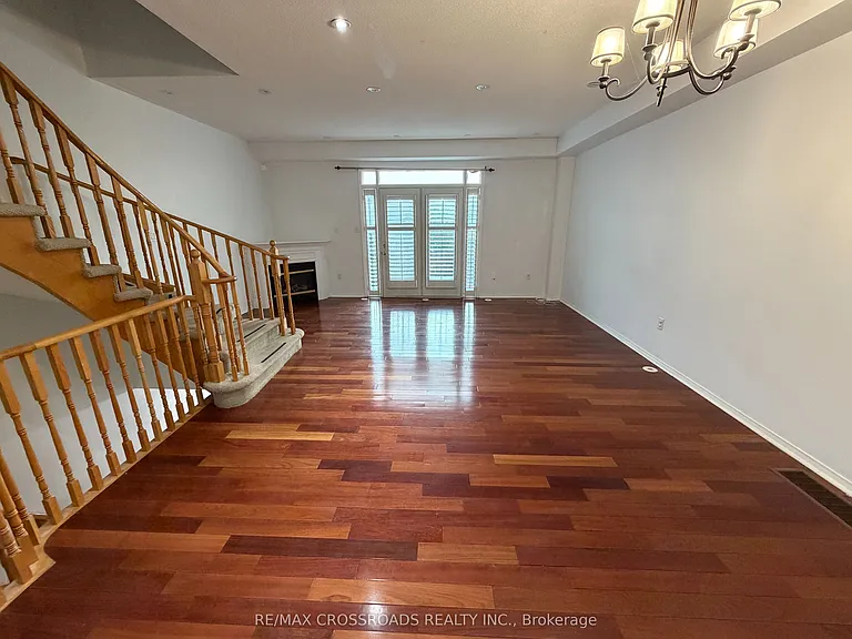 1547 Hummingbird Ct — Photo 7