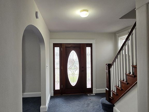 3rd image of 3015 Ritchie Ave