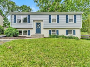2816 Byron Dr, Roanoke, VA 24019