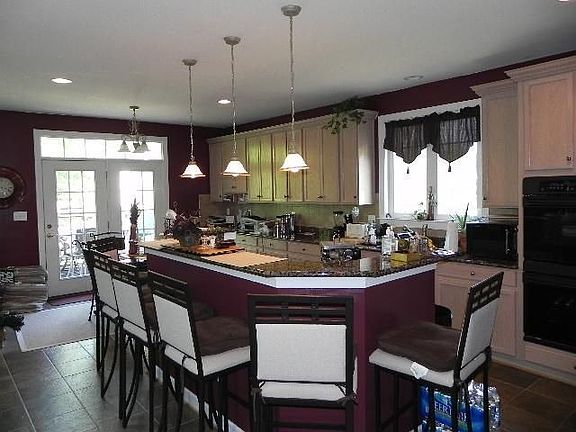 4th image of 8411 Heron Pointe Way