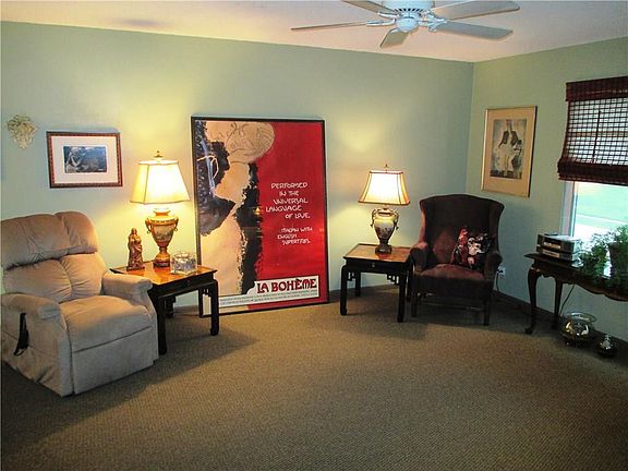 4th image of 522 N Odell St