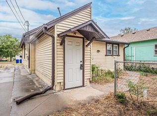 413 1/2 W 15th St, Junction City, KS 66441