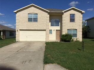 136 Sawgrass Cir, Kyle, TX 78640