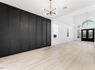 9795 La Cienega St, Las Vegas, NV 89183