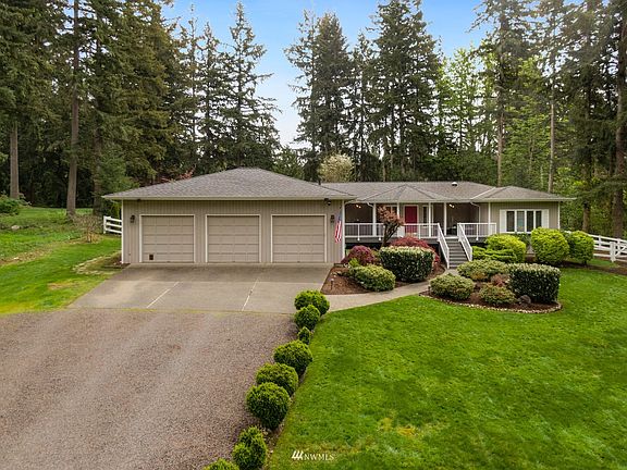 3rd image of 14924 206th Ave NE