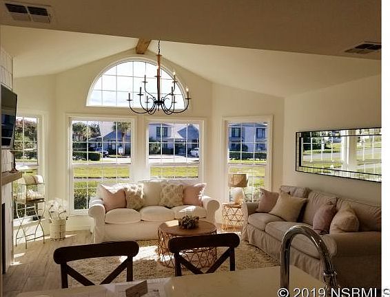 2nd image of 888 Baybreeze Way #888