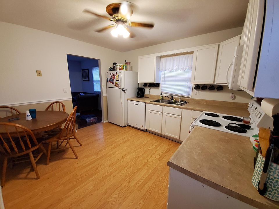 1st image of 12255 Seldin Dr