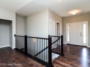 2720 NW 164th Ln, Clive, IA 50325
