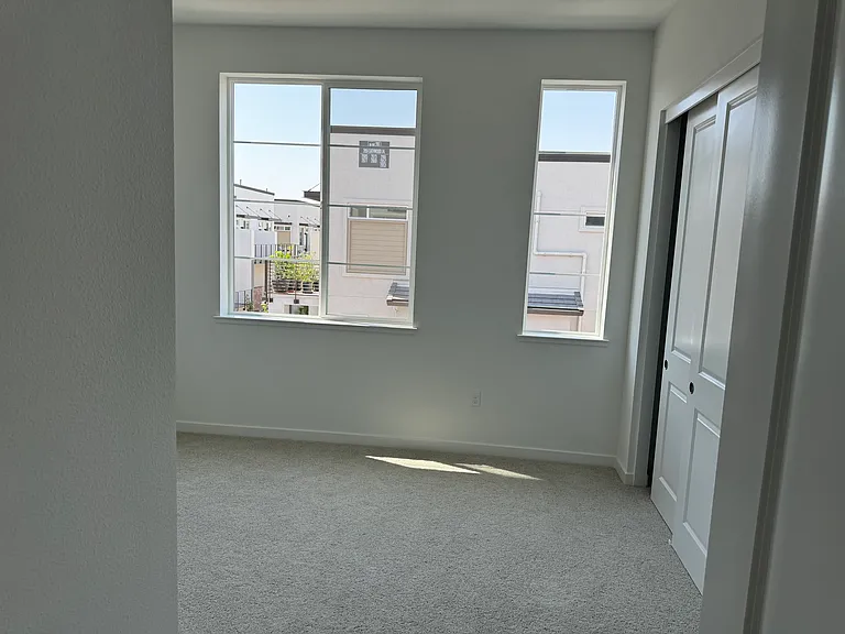 435 Martin Mariner Ave — Photo 32
