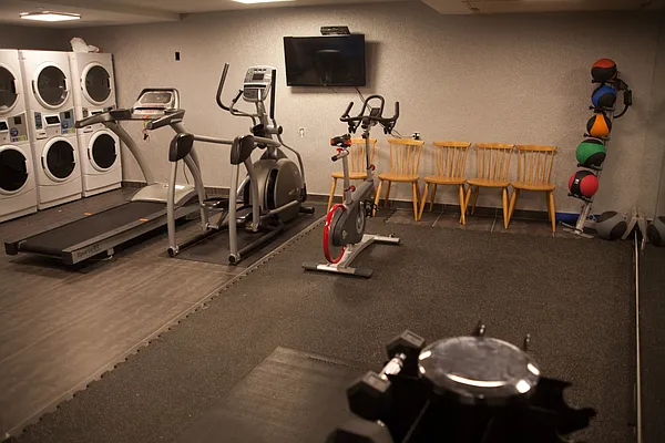 Rented by JW Real Estate Services LLC | media 50