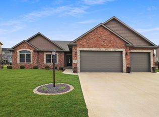 11224 N Sycamore Creek Dr, Dunlap, IL 61525