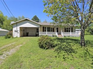 308 E Cleveland St, Prairie Grove, AR 72753