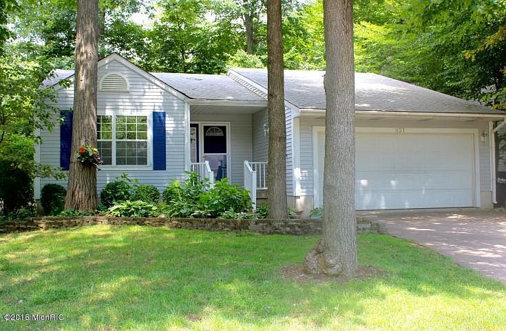 1st image of 851 Summer Creek Ct SE