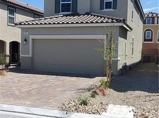 5866 Mia Skye St, Spring Valley, NV 89148