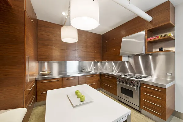 Sold by Nest Seekers International | media 6