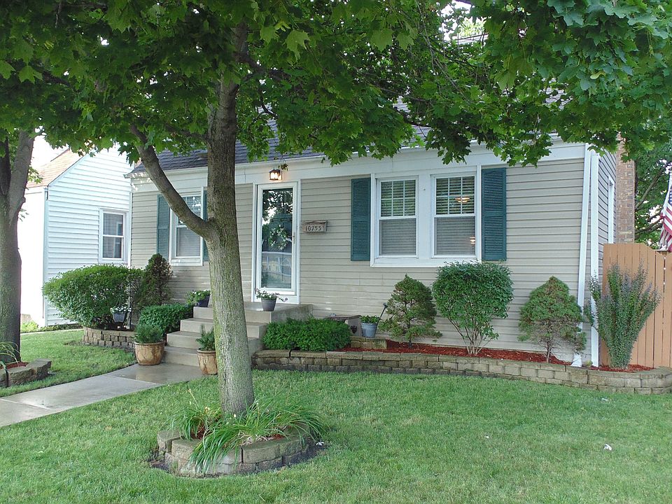 1st image of 10753 S Kedzie Ave
