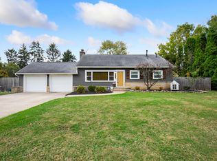 1199 Cranwood Dr, Newark, OH 43055