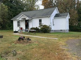 180 Shamrock Rd, Moravian Falls, NC 28654