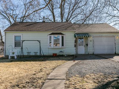 2400 47th St, Moline, IL, 61265