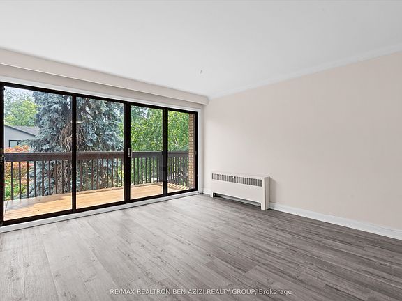 3rd image of 304 Roselawn Ave