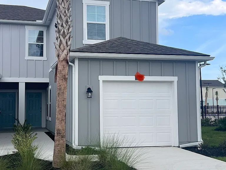 89 Oarsman Crossing Dr — Photo 1
