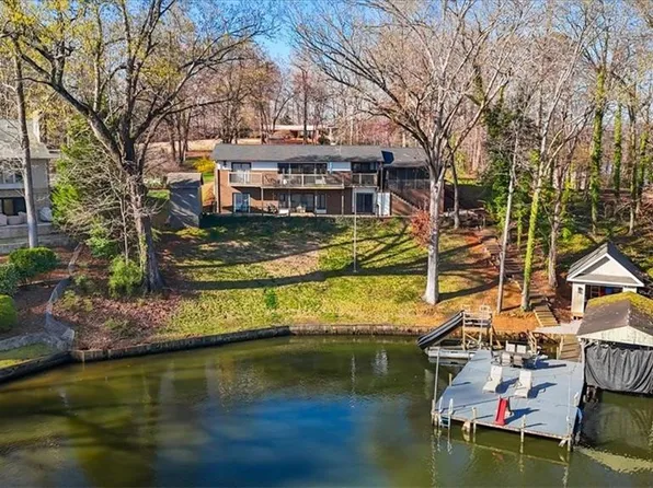 122 Mallard Point, Mount Gilead, NC 27306