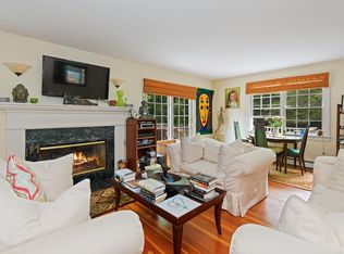 11 Spinner Ln #EH, East Hampton, NY 11937