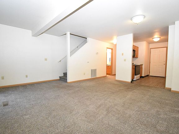 3rd image of 2451 Wheeler Dr APT D