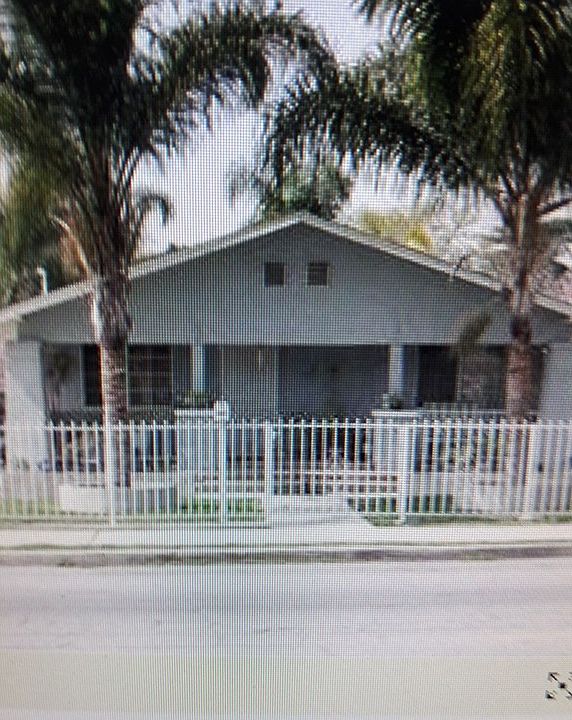 1st image of 1034 N H St