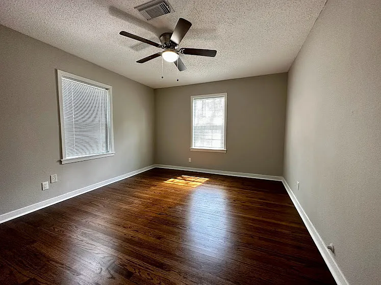 402 Del Norte Street - 1 — Photo 3
