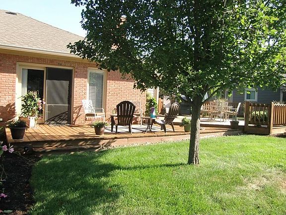 Large deck for entertaining.