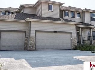 14833 Prairie Star St, Bennington, NE 68007