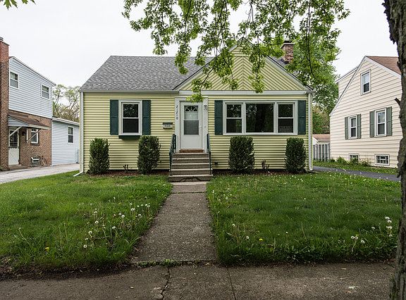 2nd image of 21210 Dettmering St