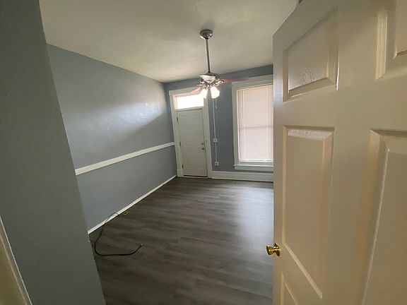 4th image of 3444 Texas Ave #1-F