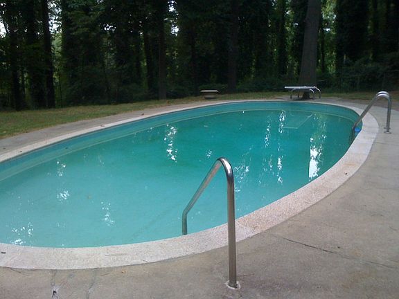 Private Swimming Pool