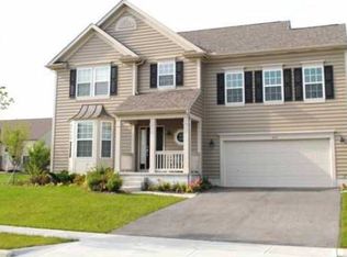 1412 Fergus Rd, Grove City, OH 43123